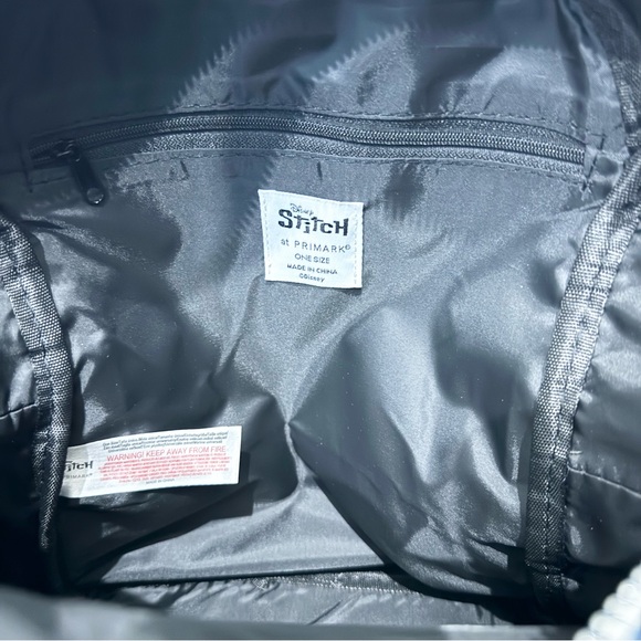 *NWT* Disney Stitch Blue Denim Backpack - Picture 3 of 9